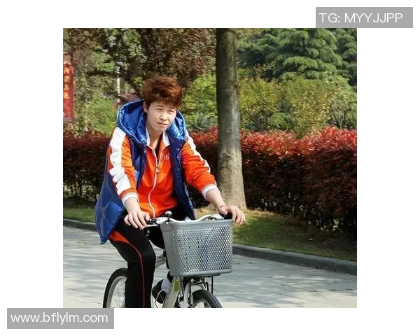 与李静深入对话探讨她辉煌的排球生涯与未来展望