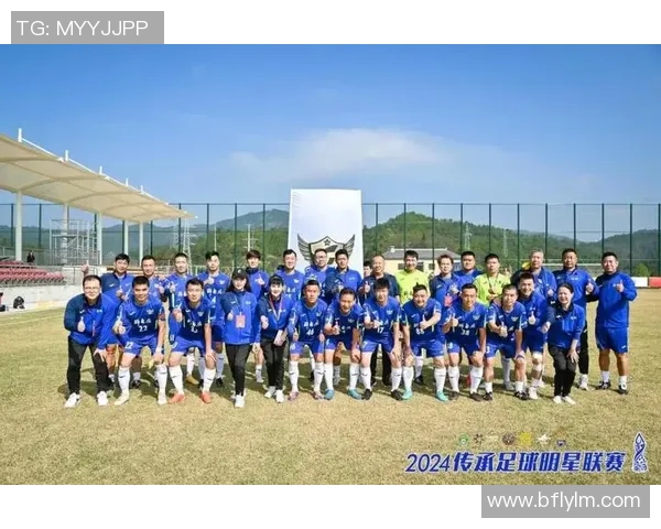 深圳足球队的进攻革新之路:战术创新与球员配合的完美结合 深圳足球队的进攻革新之路:战术创新与球员配合的完美结合